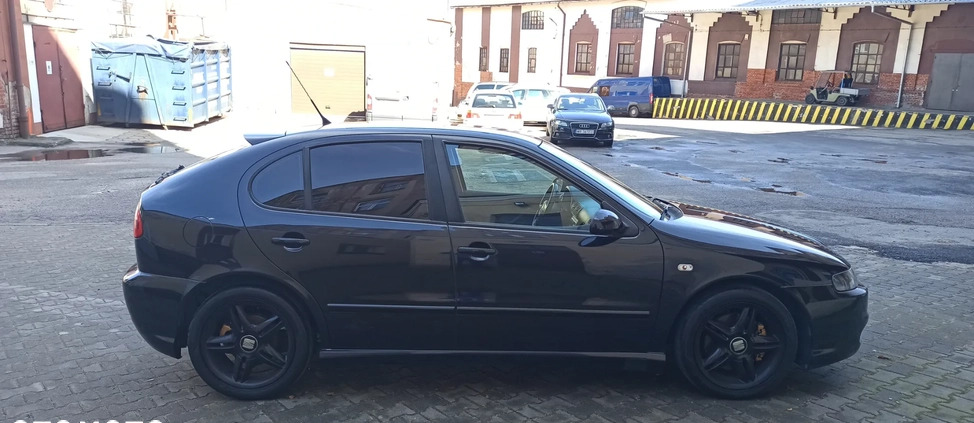 Seat Leon cena 26900 przebieg: 225000, rok produkcji 2004 z Radom małe 211